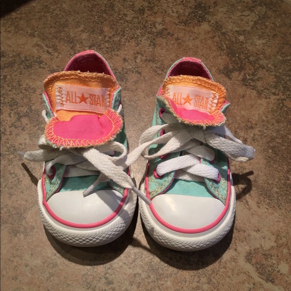 Tiffany Blue Converse w/2 fold double tongue - Picture 2 of 5
